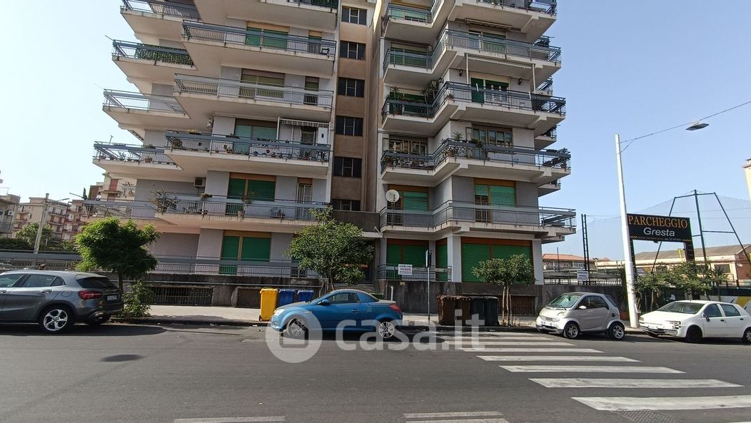 Appartamento in Vendita in Viale Mario Rapisardi 558 a Catania