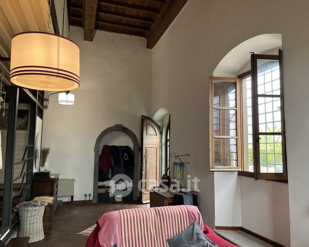 Villa in Vendita in Via Achille Grandi a San Casciano in Val di Pesa