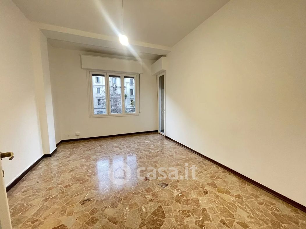 Appartamento in Affitto in Viale Emilio Caldara a Milano
