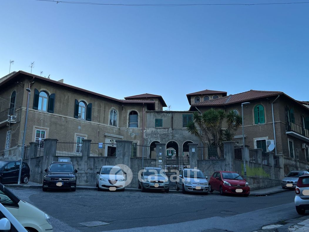Appartamento in Vendita in Via Grattoni 1 a Messina