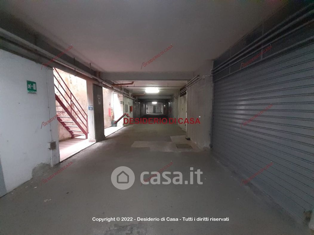 Garage/Posto auto in Vendita in Via Patti 30 a Palermo