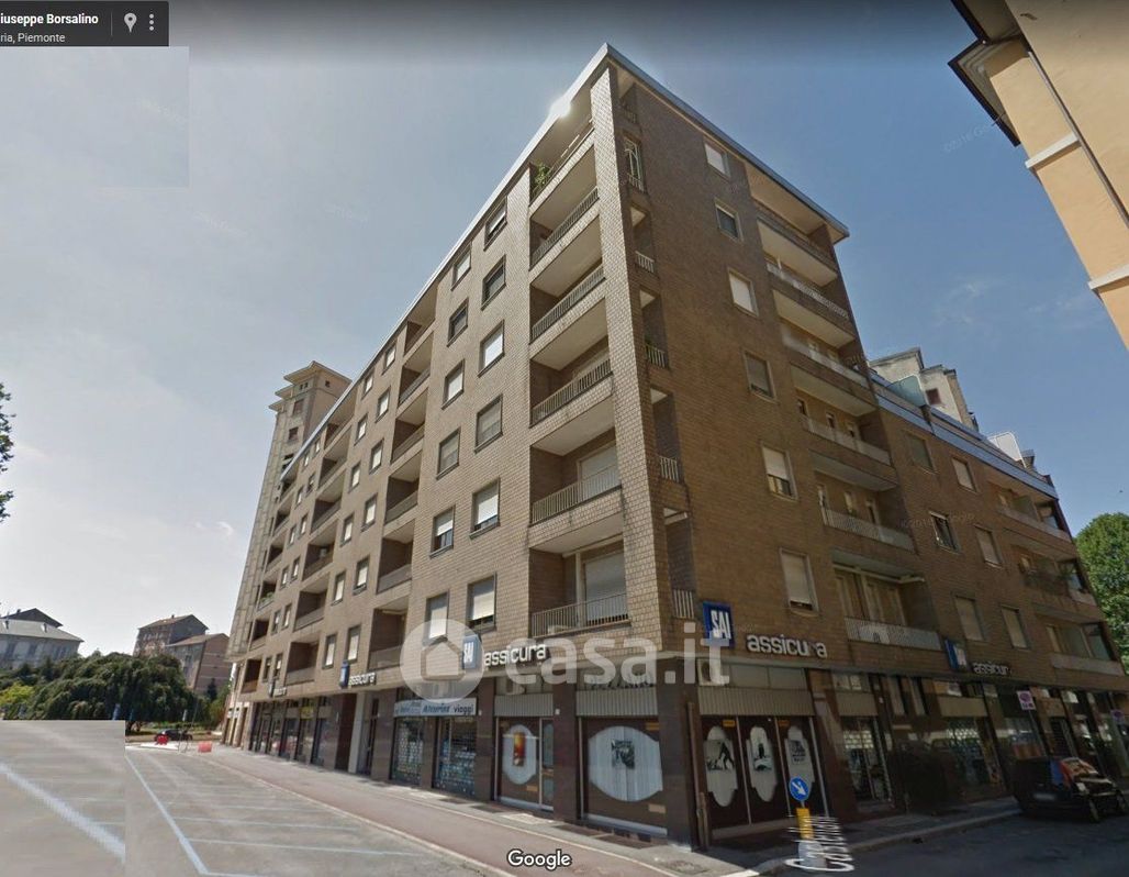 Appartamento in Vendita in Via Giuseppe Borsalino 19 a Alessandria