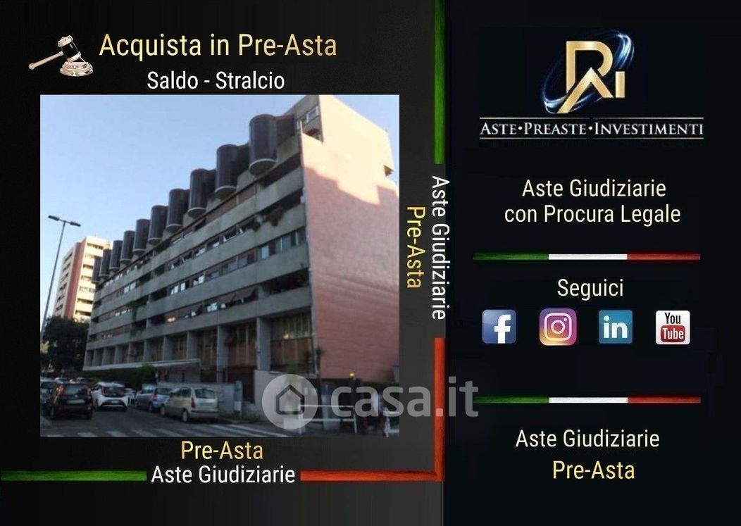 Appartamento in Vendita in Via Valentino Mazzola 38 a Roma