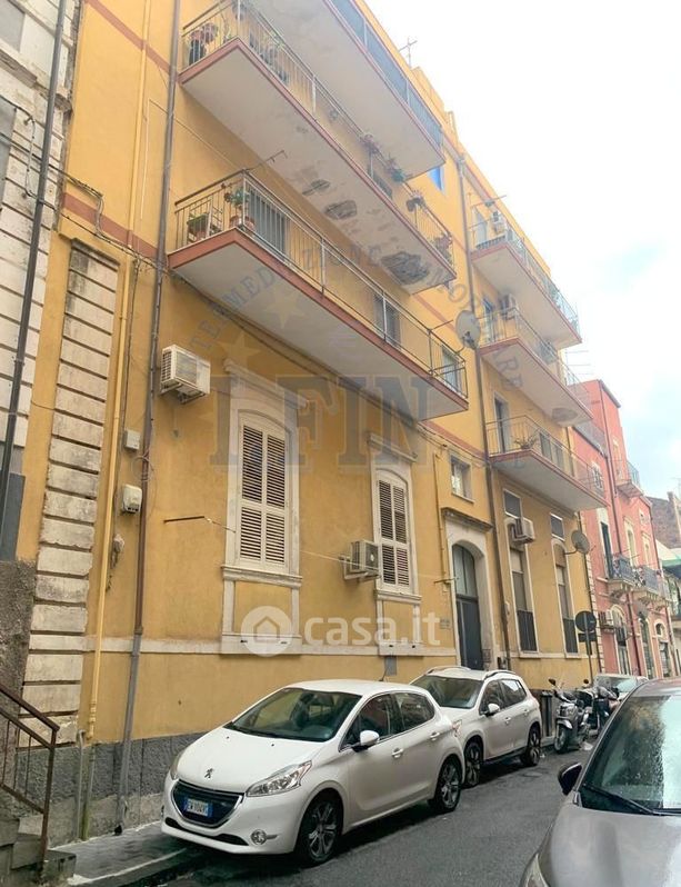 Appartamento in Vendita in Via Alfonzetti a Catania