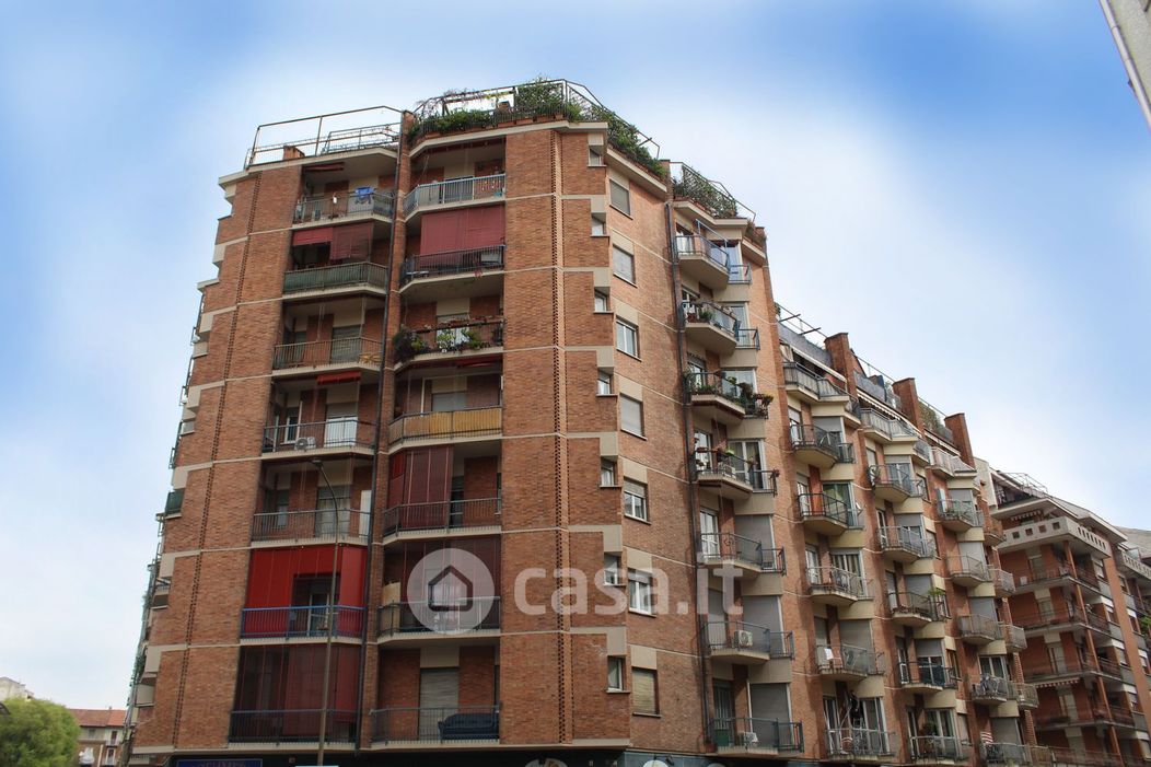 Appartamento in Vendita in Via Luigi Salvatore Cherubini 7 a Torino