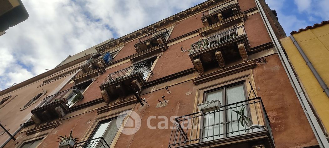Appartamento in Vendita in Via Case del Mutilato 11 a Catania