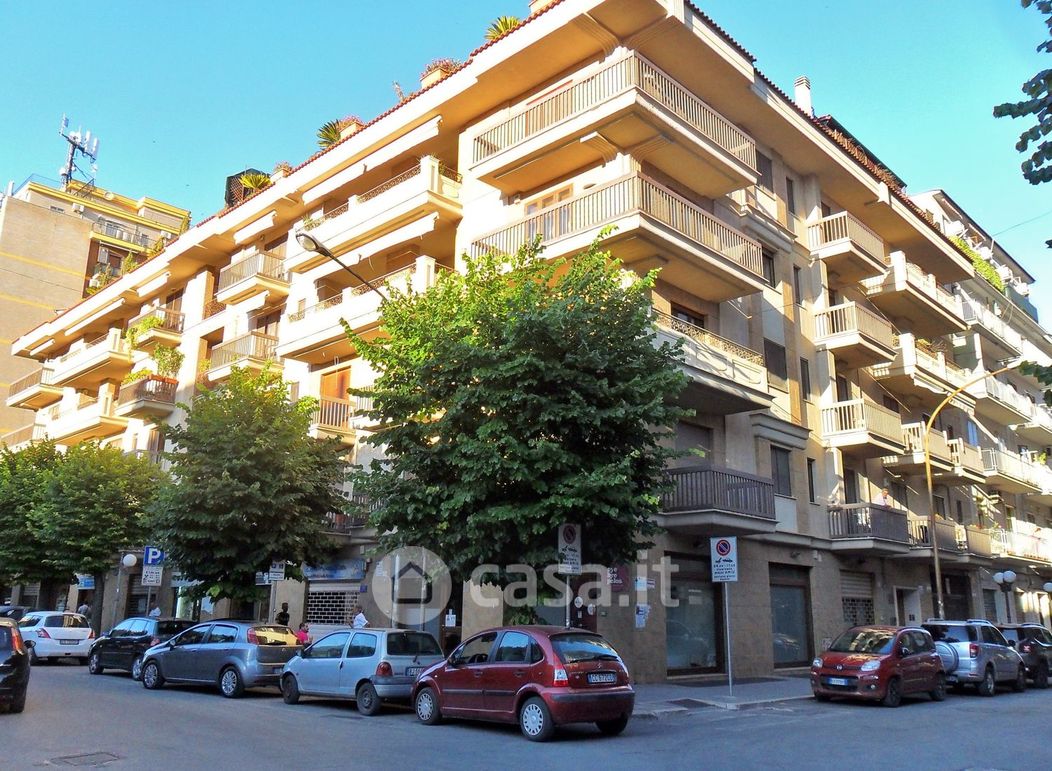 Appartamento in Vendita in Via Pietro Scrocco 39 a Foggia