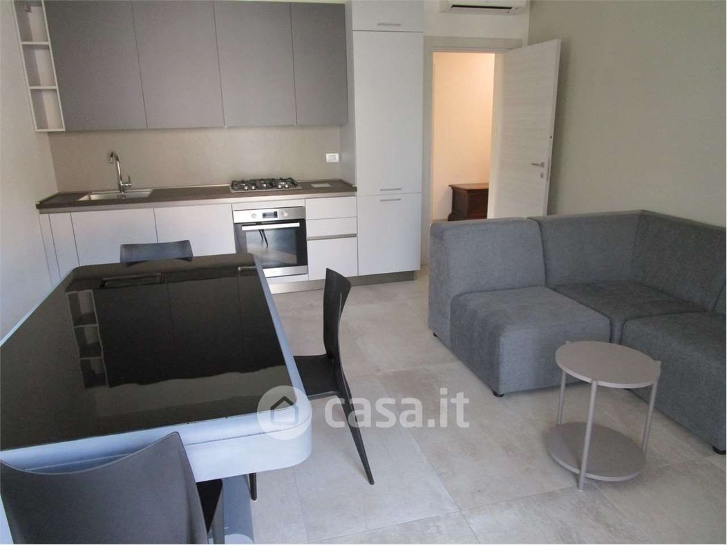 Appartamento in Affitto in Via Repubblica a Sassuolo