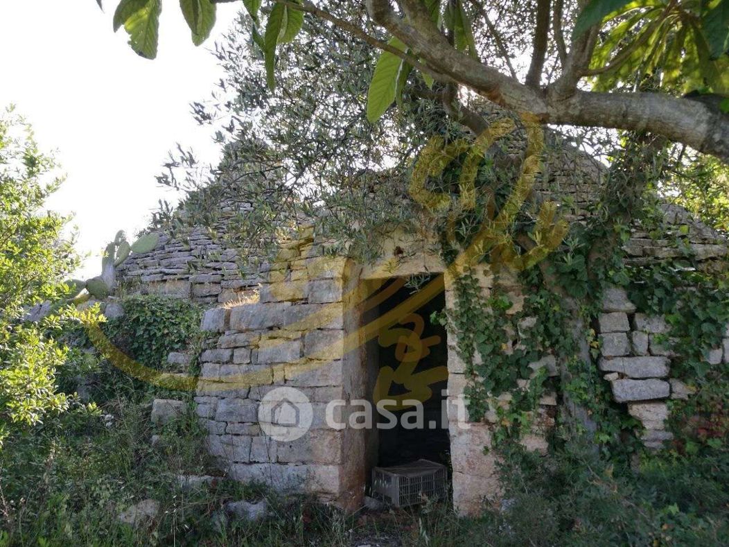 Rustico/Casale in Vendita in a Castellana Grotte