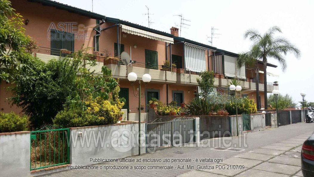 Appartamento in Vendita in Via San Gregorio 99 a Aci Castello