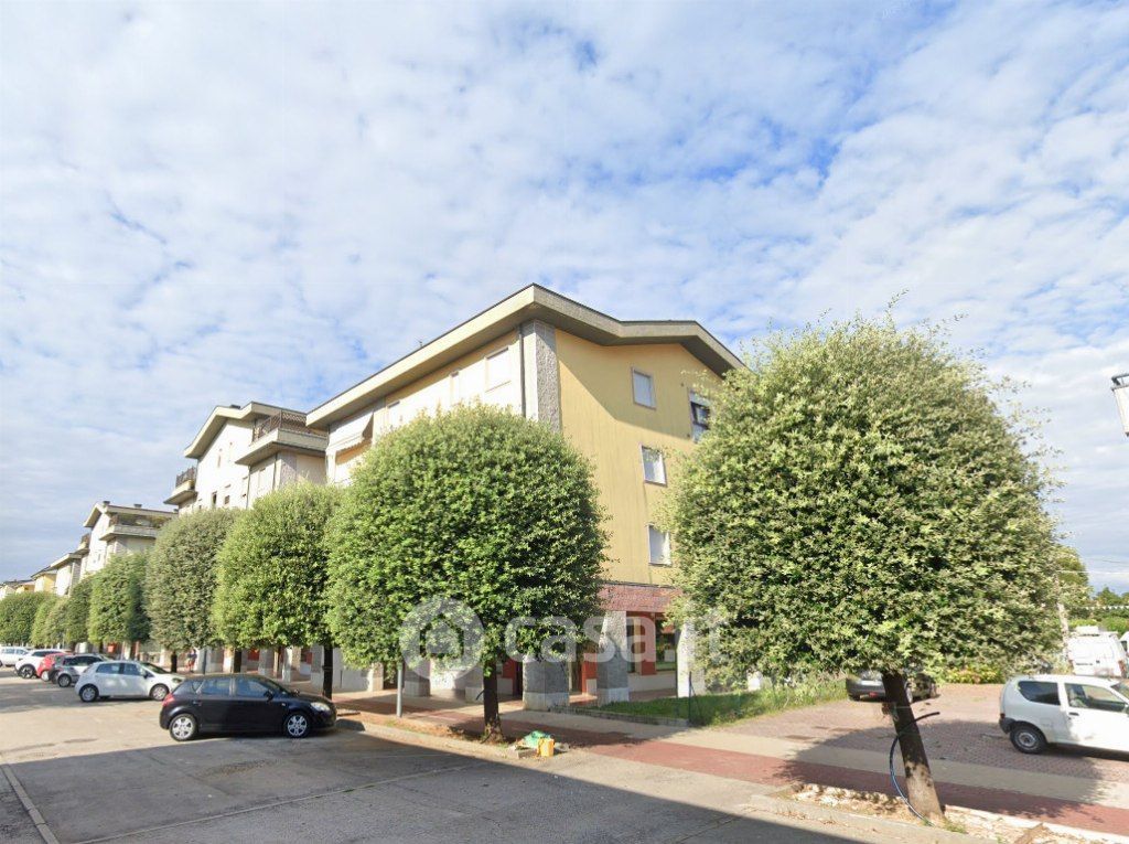 Appartamento in Vendita in Via P.ceccato 99 a Montecchio Maggiore