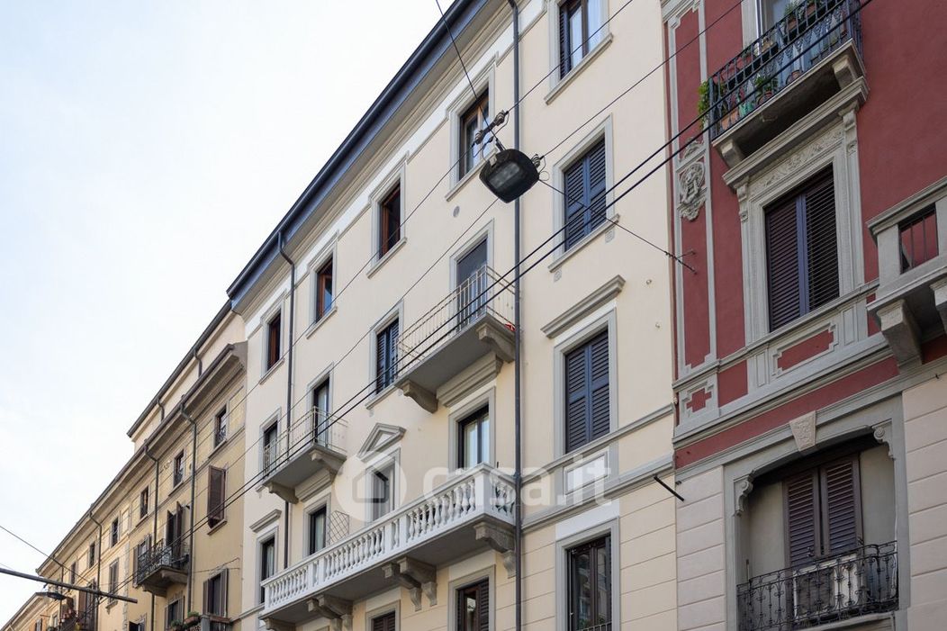Appartamento in Affitto in Via Pietro Custodi 6 a Milano