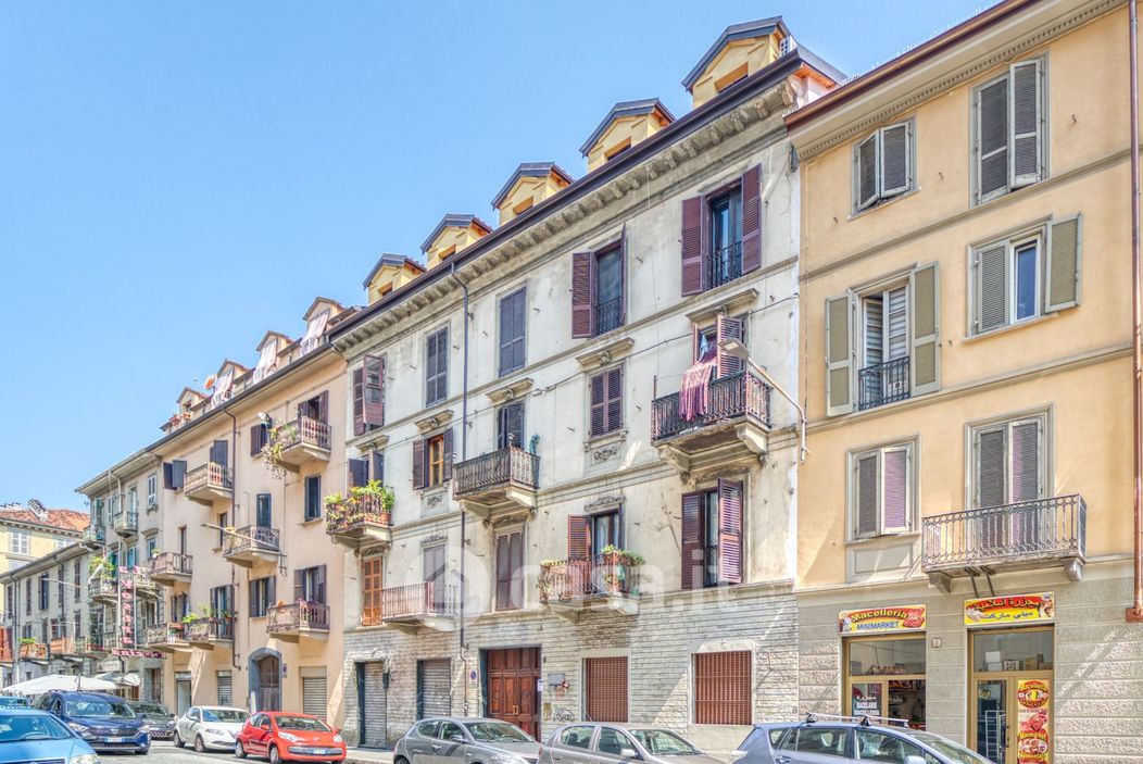 Appartamento in Vendita in Via Don Bosco 6 a Torino