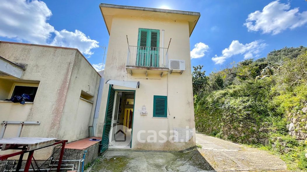 Casa indipendente in Vendita in Via leonardo sciascia 39 a Messina