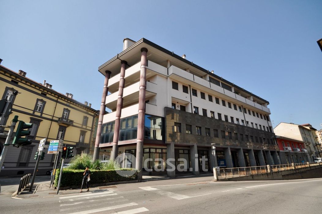 Appartamento in Vendita in Corso Risorgimento 1 a a Novara