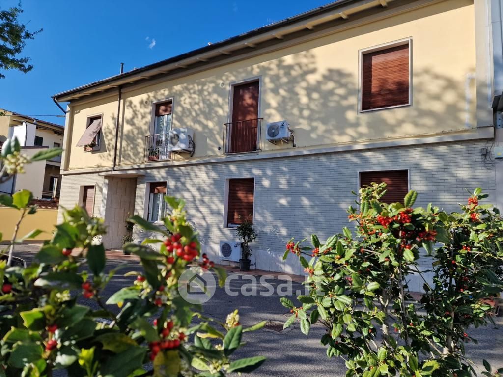 Appartamento in Vendita in Via delle Fonti 289 a Prato