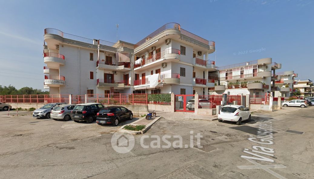 Appartamento in Vendita in Via Giuseppe Ungaretti 42 a Molfetta
