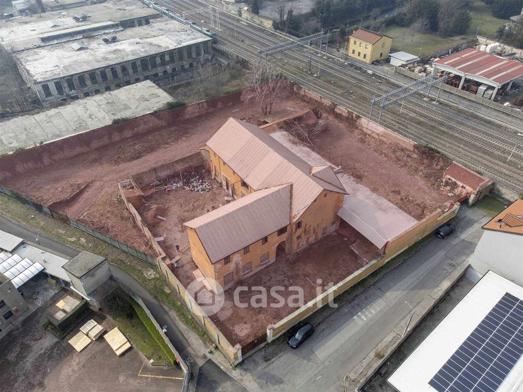 Terreno edificabile in Vendita in Via Val D'Ossola 2 a Monza