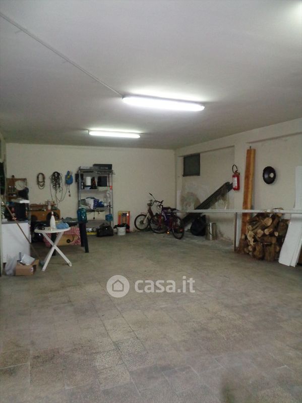 Garage/Posto auto in Vendita in Viale Italia a Palo del Colle