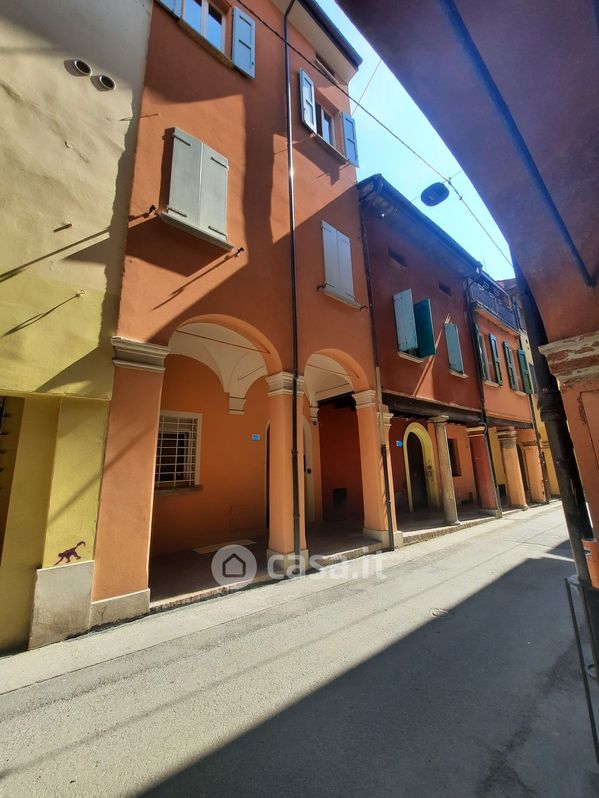 Ufficio in Vendita in Via Miramonte a Bologna
