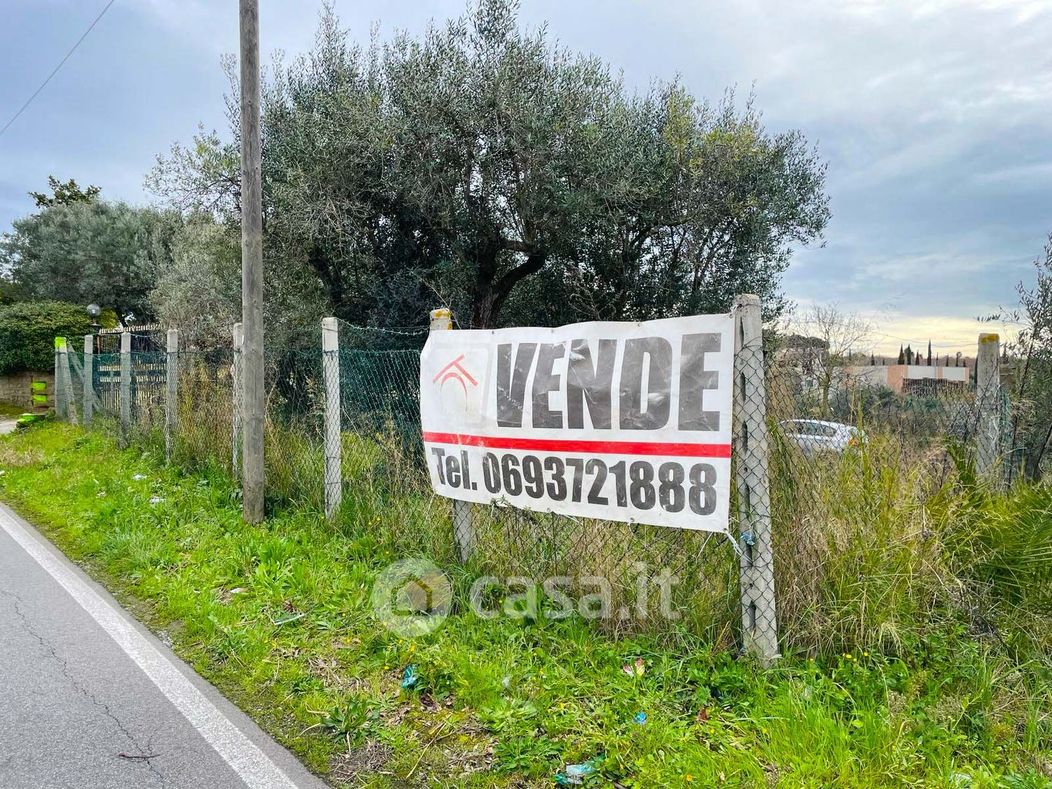 Terreno edificabile in Vendita in Via Tenutella 14 a Albano Laziale