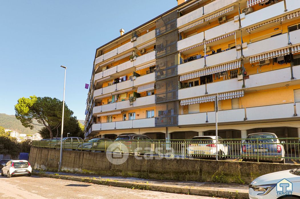 Appartamento in Vendita in Via MERELLO 24 a Genova