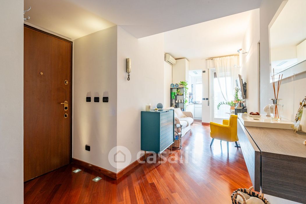Appartamento in Vendita in Via Lodovico Il Moro a Milano