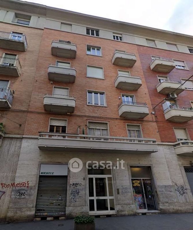 Appartamento in Vendita in Via Nicola Fabrizi 9 a Torino