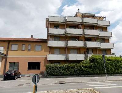 Appartamento in Vendita in Via Ferdinando Bocconi 60 a Lodi