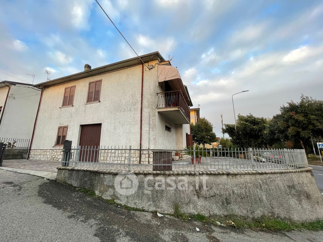 Casa indipendente in Vendita in Località Ripa di Olmo a Arezzo