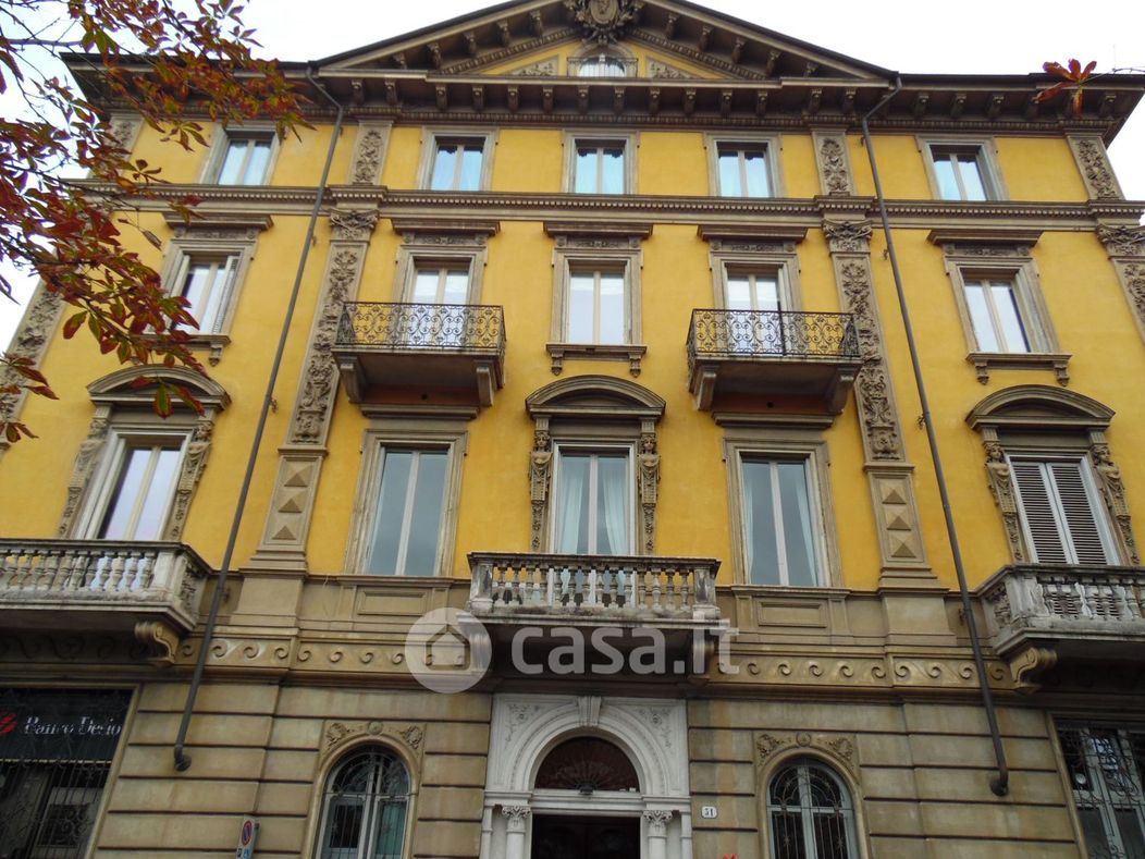 Appartamento in Affitto in Corso Galileo Ferraris 31 a Torino
