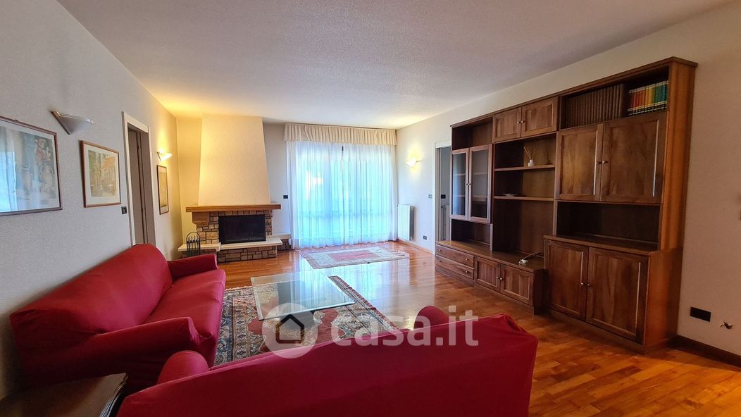 Appartamento in Affitto in Via Morego a Genova