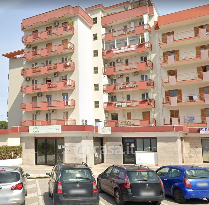 Appartamento in Affitto in Via Caldarola 14 a Bari