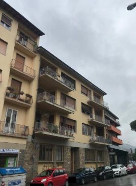 Appartamento in Vendita in Via Taddeo Alderotti 85 a Firenze