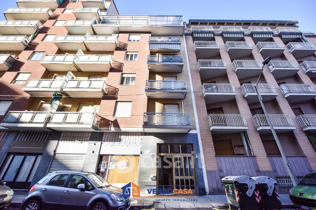 Appartamento in Vendita in Via Rovereto 58 a Torino
