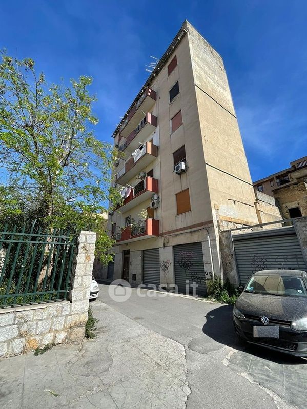 Appartamento in Vendita in Via Imera 38 a Palermo