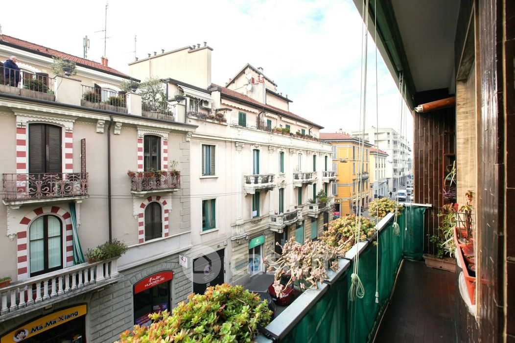 Appartamento in Vendita in Via Giovanni Battista Niccolini 30 a Milano
