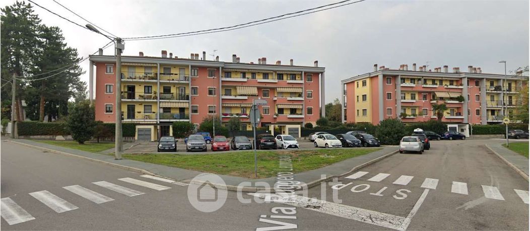 Garage/Posto auto in Vendita in Via Giovanni Maria Carrera 5 a Legnano