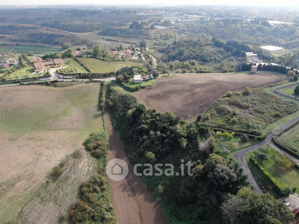 Terreno agricolo in Vendita in Via Augusto Persichetti a Roma