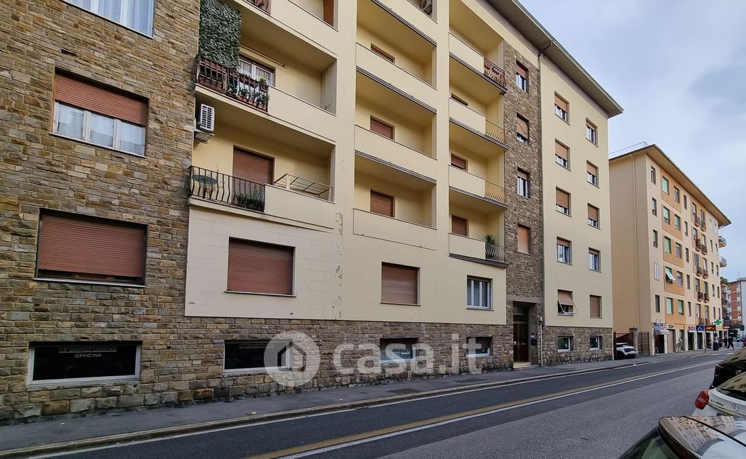 Appartamento in Vendita in Via F. Datini 53 a Firenze