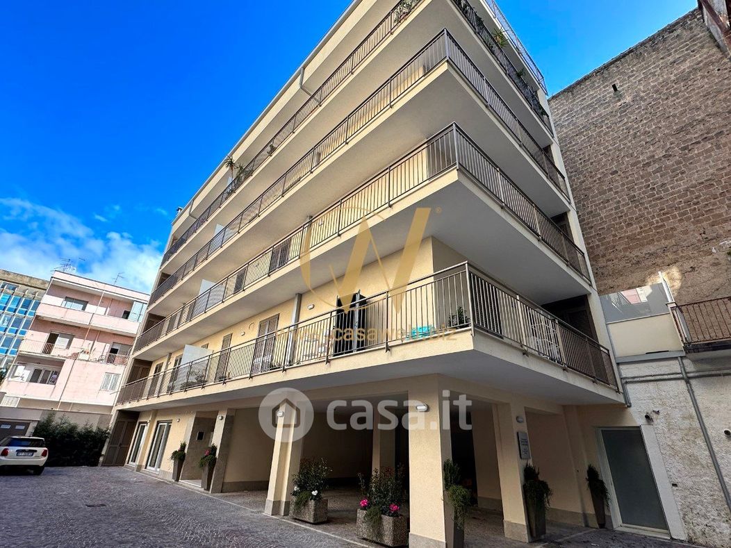 Appartamento in Vendita in Piazza Giacomo Matteotti 60 a Caserta