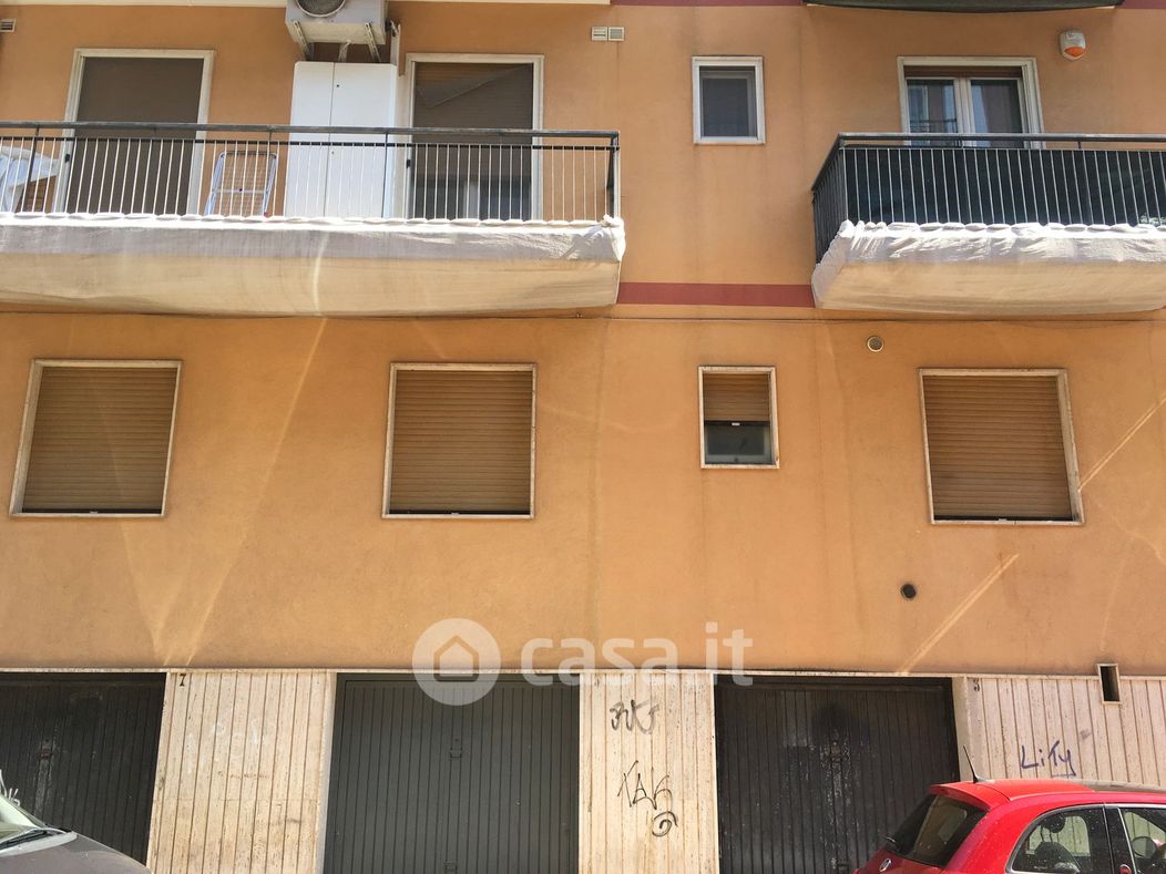 Appartamento in Vendita in STURZO 1 a Mola di Bari
