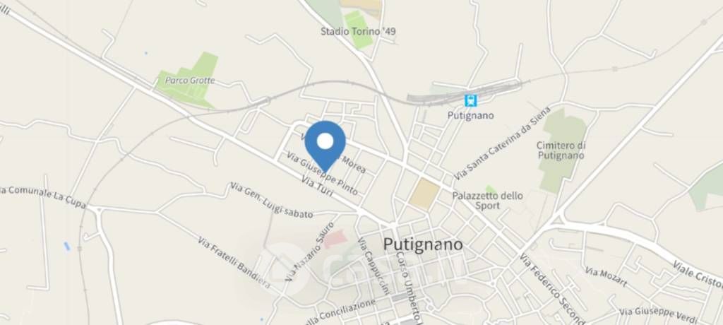 Negozio/Locale commerciale in Vendita in Via Giuseppe Pinto a Putignano