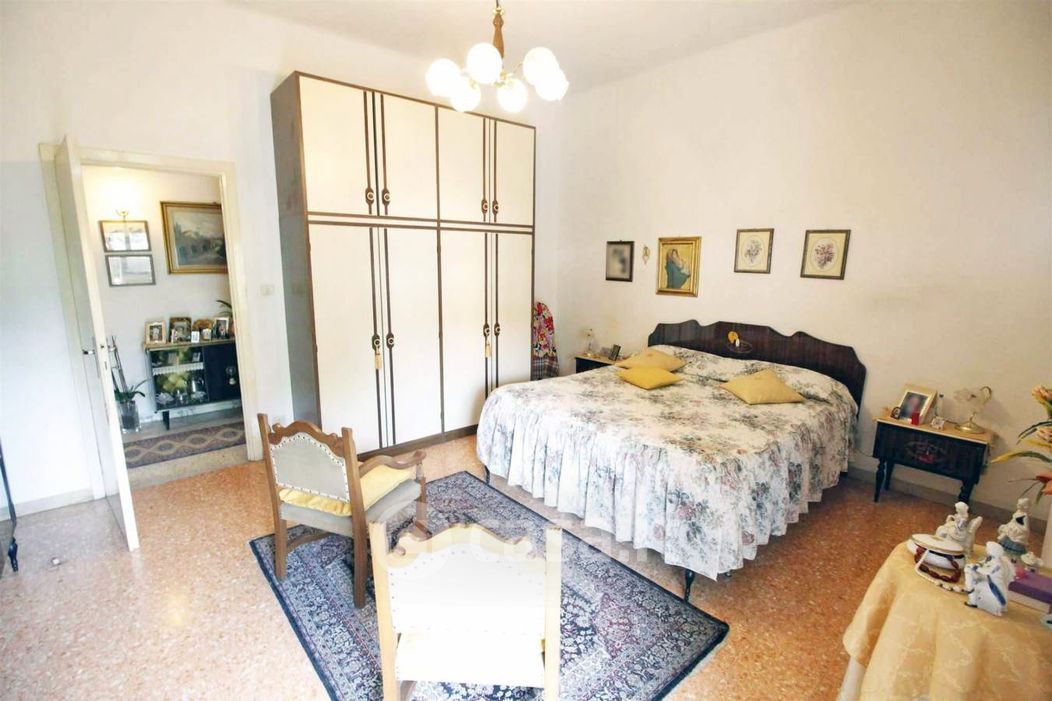 Appartamento in Vendita in Via delle Ville 969 a Lucca
