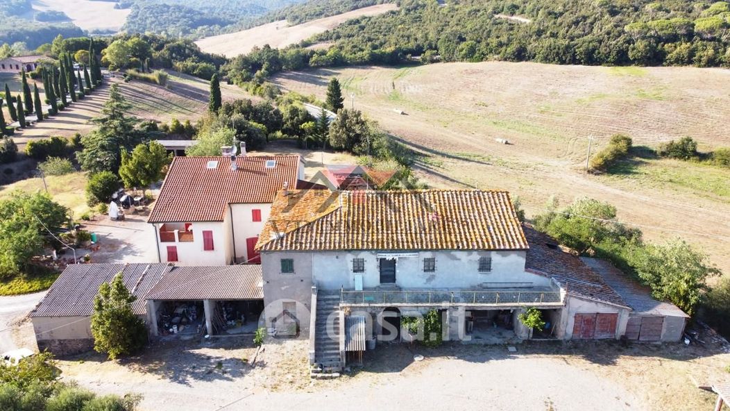 Rustico/Casale in Vendita in Via di Val di Cecina a Montecatini Val di Cecina
