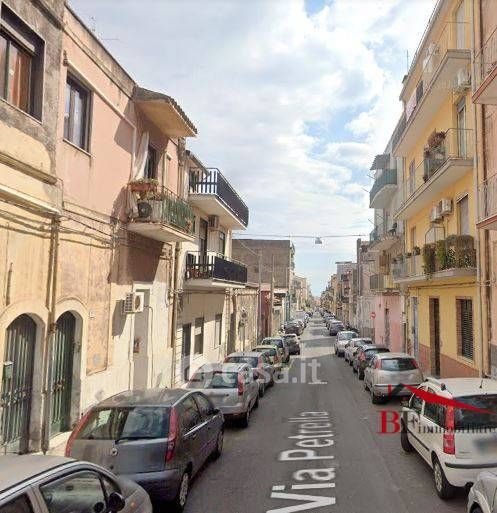 Appartamento in Vendita in Via Petrella a Catania