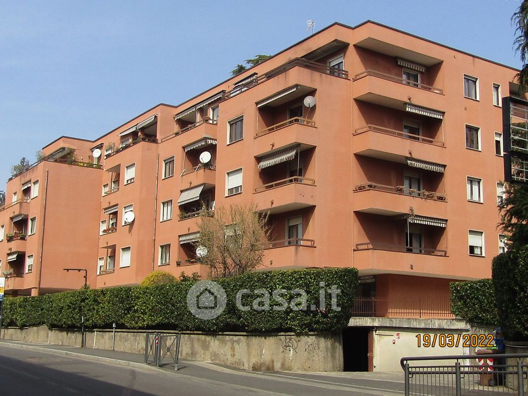 Appartamento in Vendita in Via Crispi 66 a Varese