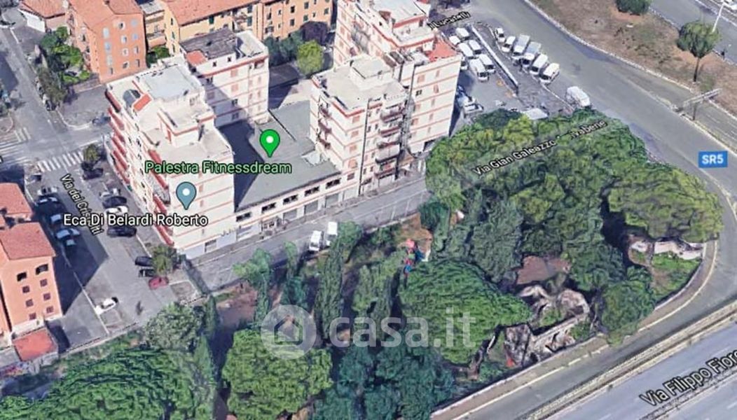 Appartamento in Vendita in Via Gian Galeazzo Arrivabene 14 a Roma