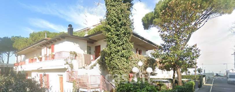 Appartamento in Vendita in Viale Edmondo de Amicis a Riccione