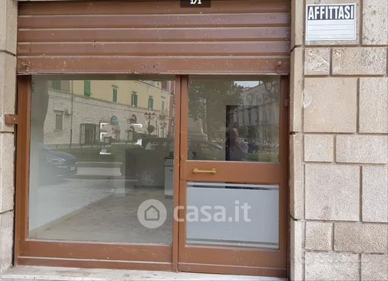 Negozio/Locale commerciale in Vendita in Corso Umberto I a Molfetta